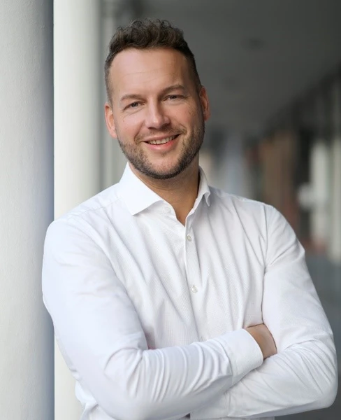 H+P Stahl- und Maschinenbau Ansprechpartner Severin Plöger Geschäftsführender Gesellschafter/ Industriemeister und Schweißfachmann